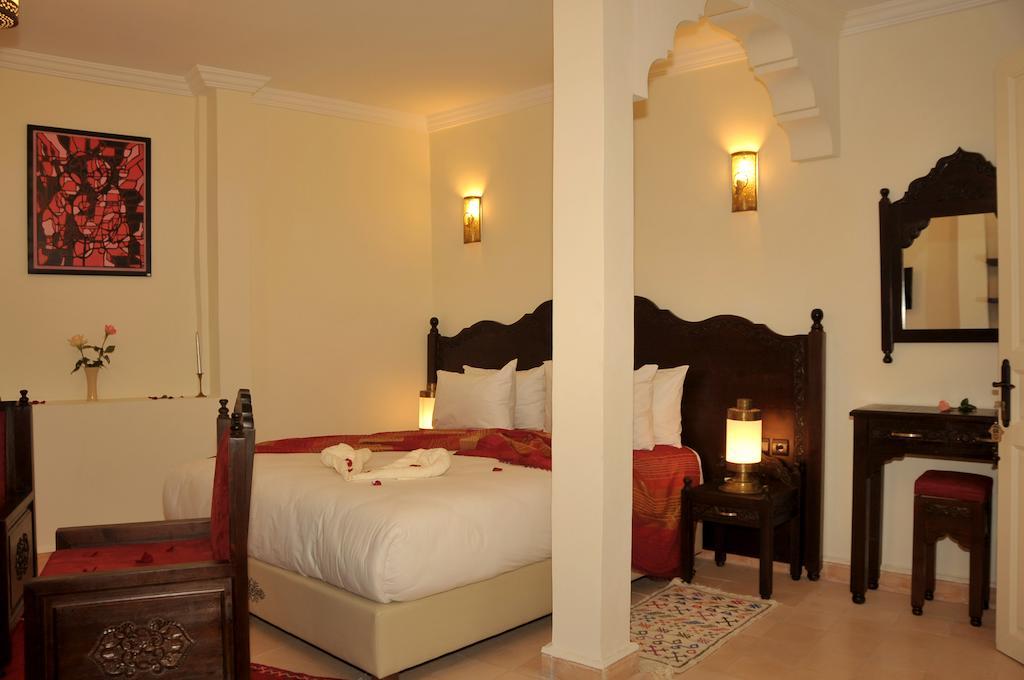 Hotel Riad Ben Atar Essaouira Room photo