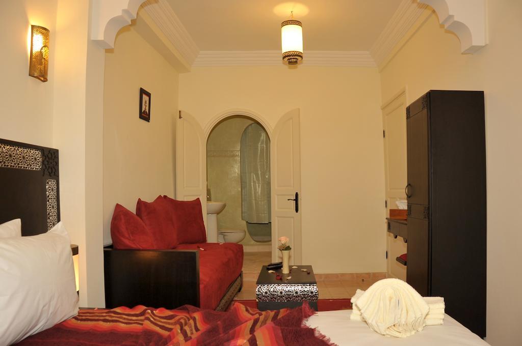 Hotel Riad Ben Atar Essaouira Room photo